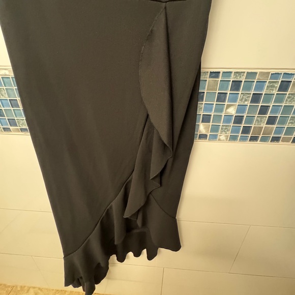 Chic Asymmetrical Black Dress - Picture 3 of 6